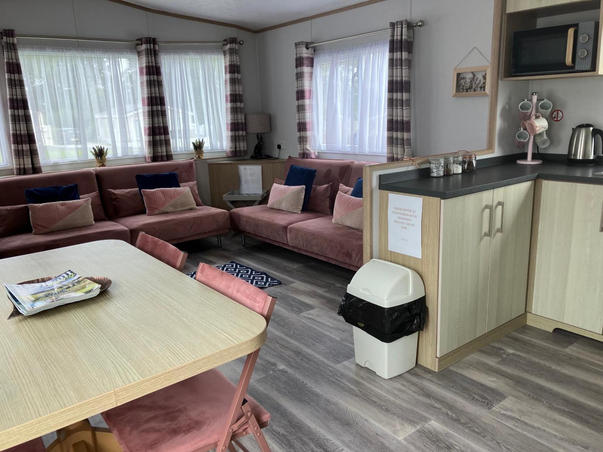 Woodberry Hotel Кранток Екстериор снимка